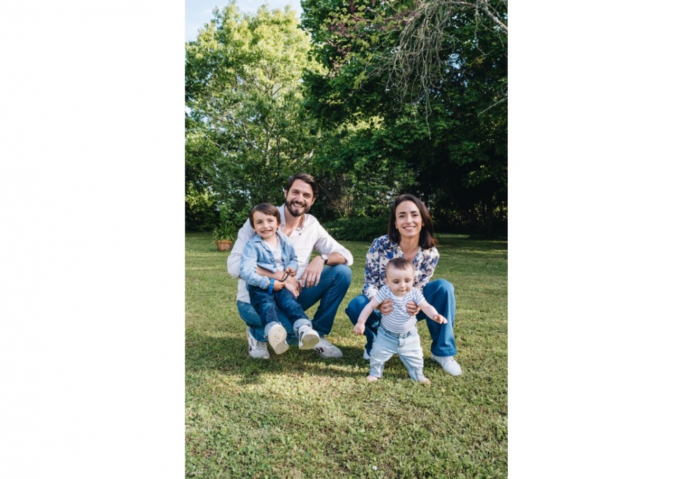 Kelly et Elian Travaini avec leurs enfants vivent sur place