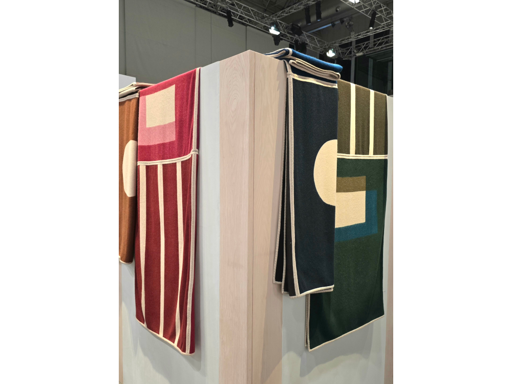 A La Pelota, sc&eacute;nographie de l'architecte Charlotte Macaux Perelman pour les "Collections pour la Maison" d'Herm&egrave;s