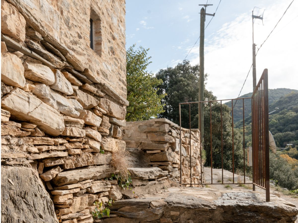 Chantiers de r&eacute;novation lourde d'une maison dans l'H&eacute;rault