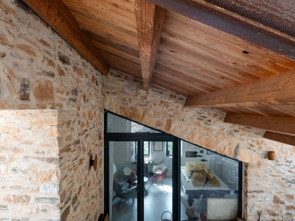 Chantiers de r&eacute;novation lourde d'une maison dans l'H&eacute;rault
