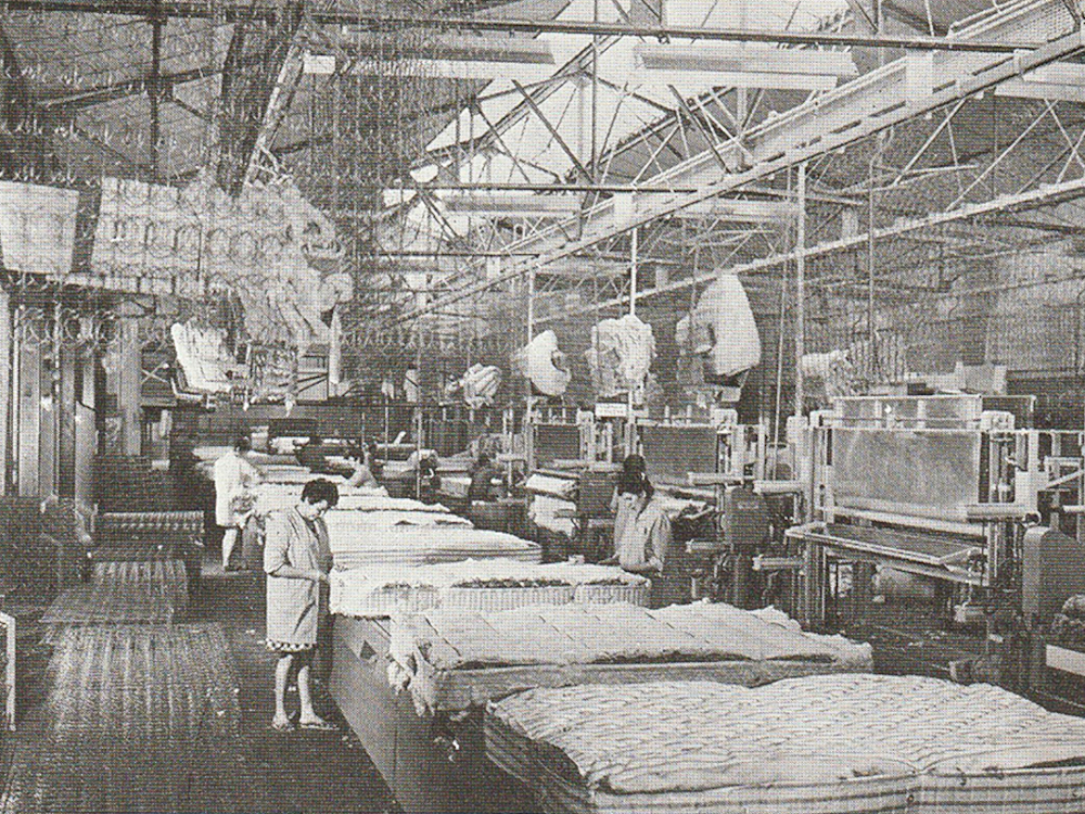 L'usine historique de Reichshoffen, en Alsace, berceau de la marque depuis 1935, a &eacute;t&eacute; labellis&eacute;e Entreprise du Patrimoine Vivant en 2023