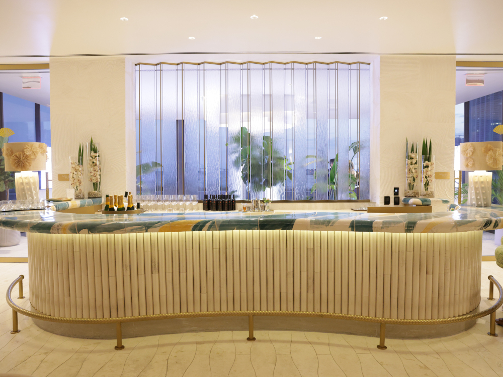 Bar de six mètres linéaires pour le Mandarin Oriental de Miami