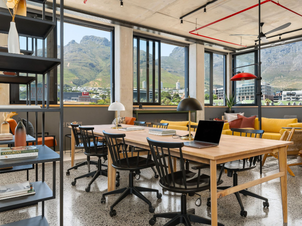 Le 84 Harrington, au Cap, construit en blocs de béton de chanvre sur douze étages.