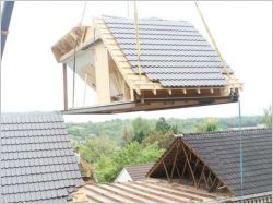 Une maison double sa surface en... deux jours !
