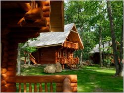 Un village en rondins de bois à moins de 50 km de Paris