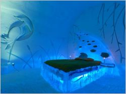 Un hôtel façonné dans la neige et la glace